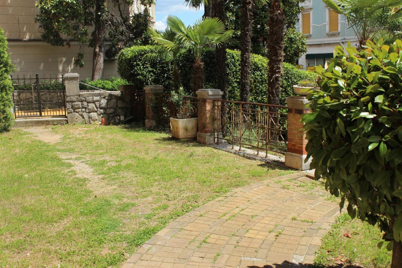 Sunny Park Opatija Lejlighed Eksteriør billede